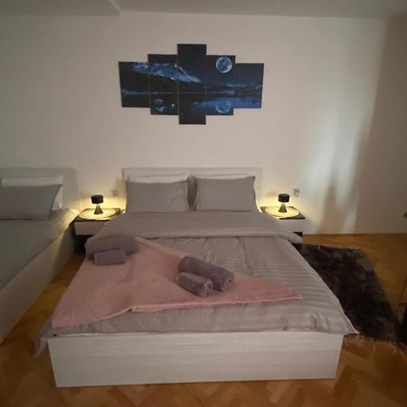 Apartman Bonaca Ni Exteriér fotografie