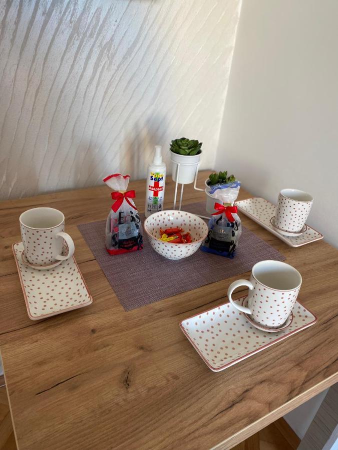 Apartman Bonaca Ni Exteriér fotografie