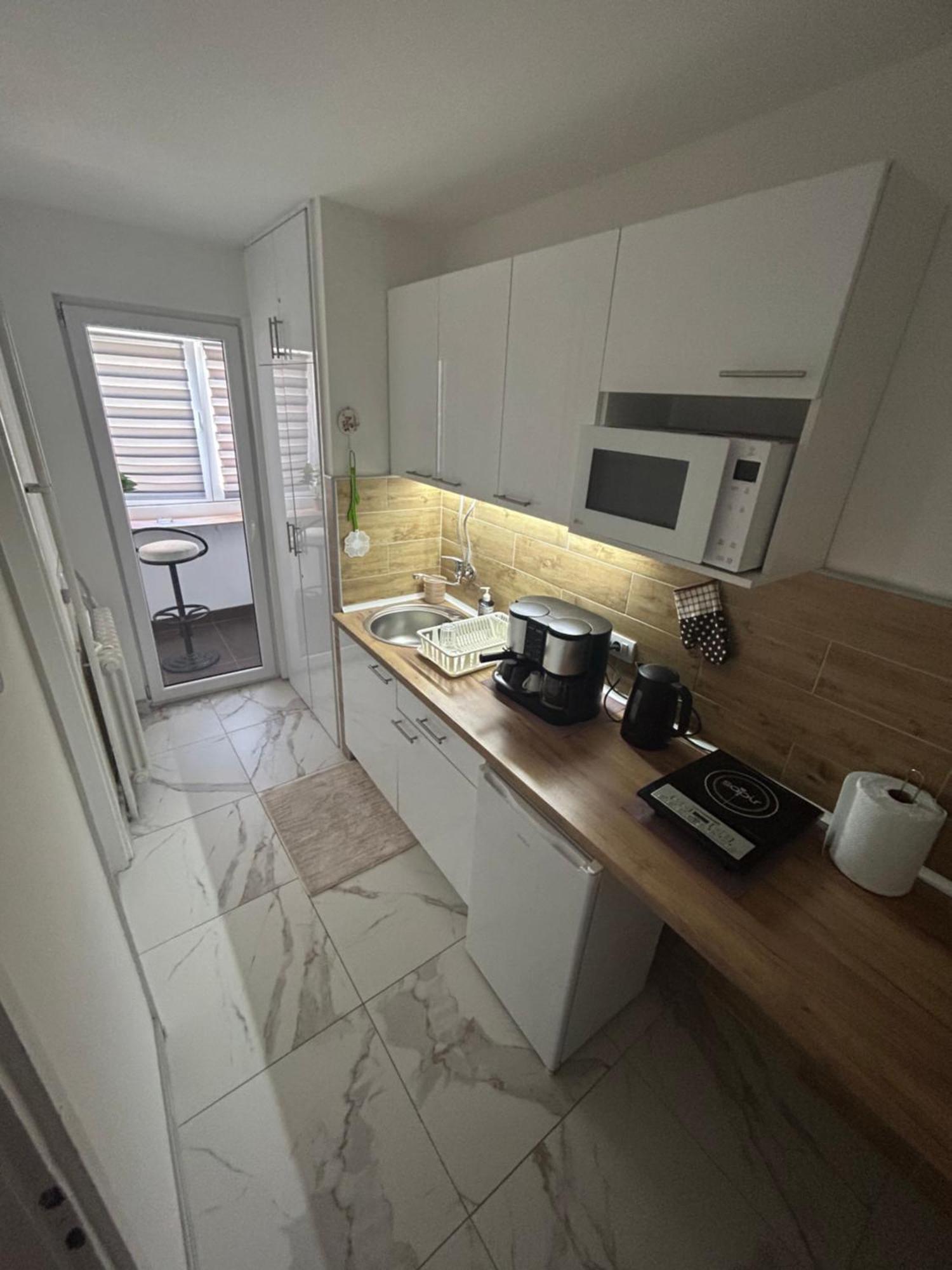 Apartman Bonaca Ni Exteriér fotografie